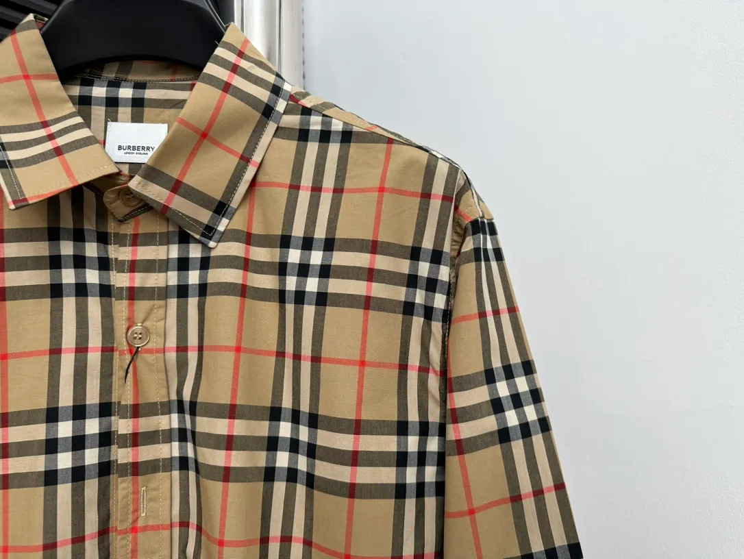 【Burberry】 100% / BURBERRY LONDON ENGLAND bbr logo logo Same Style Sizes：Xs-L